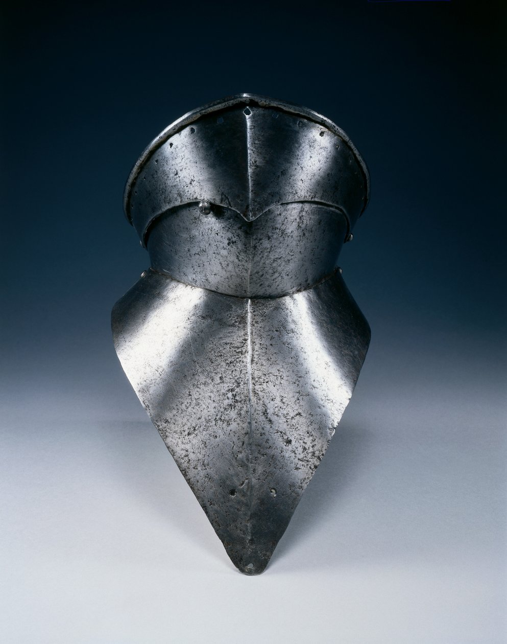 Gotisk bevor, ca 1480 (stål) av Spanish School