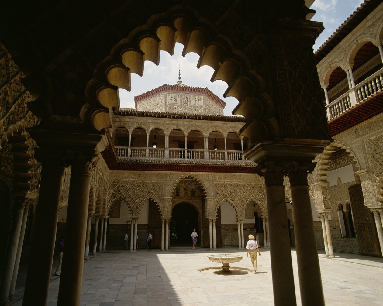 Uteplats i Real Alcazar av Spanish School