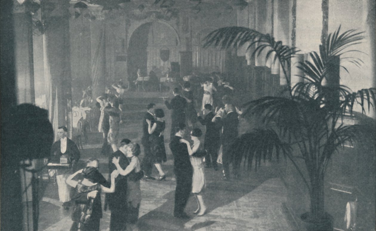 Dans, sång och kvällsmat i Underground Halls of Pleasure, c1935 av Sport and General