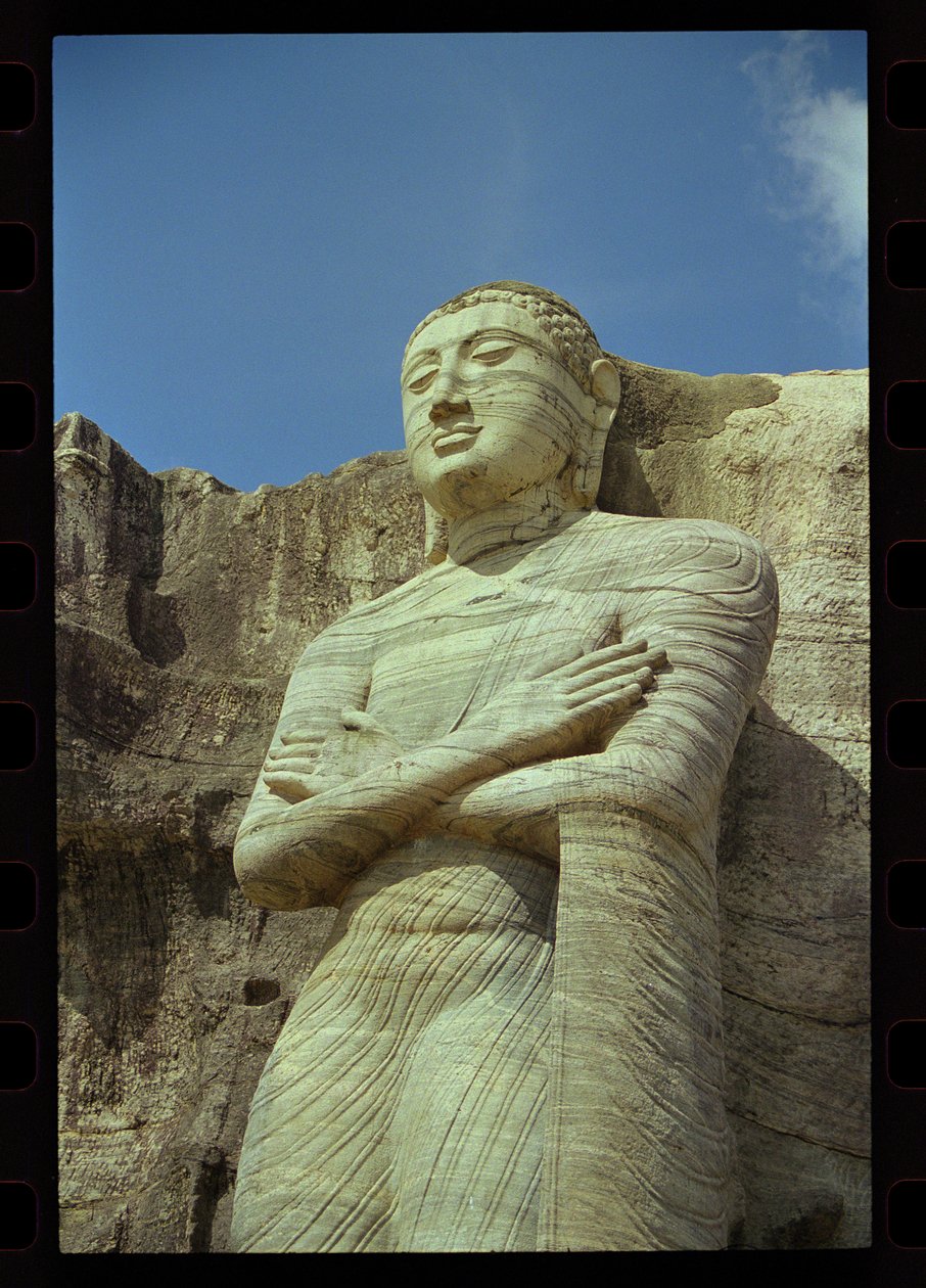 Stående Buddha, Gal Vihara (granit) av Sri Lankan