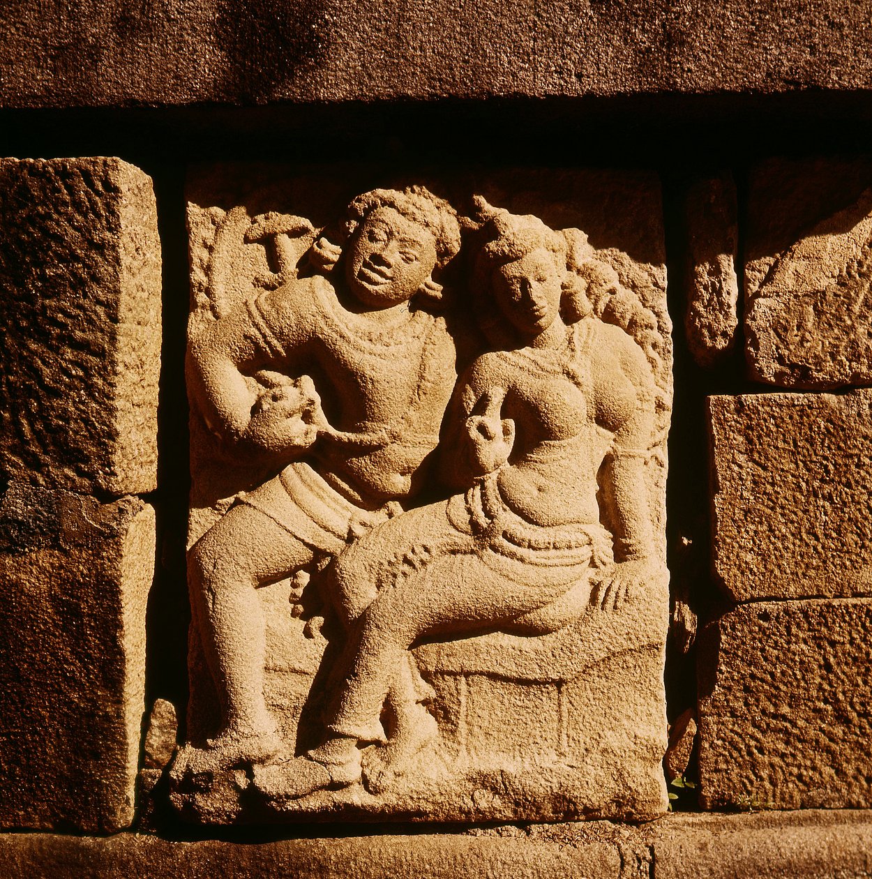 Lättnad av ett Mithuna-par vid Isurumuniya av Sri Lankan School