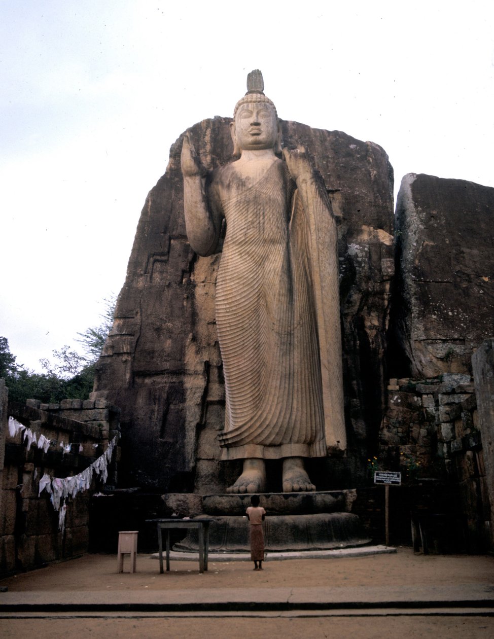 Avukanas stora Buddha. Sri Lanka. 400-talet. av Sri Lankan School
