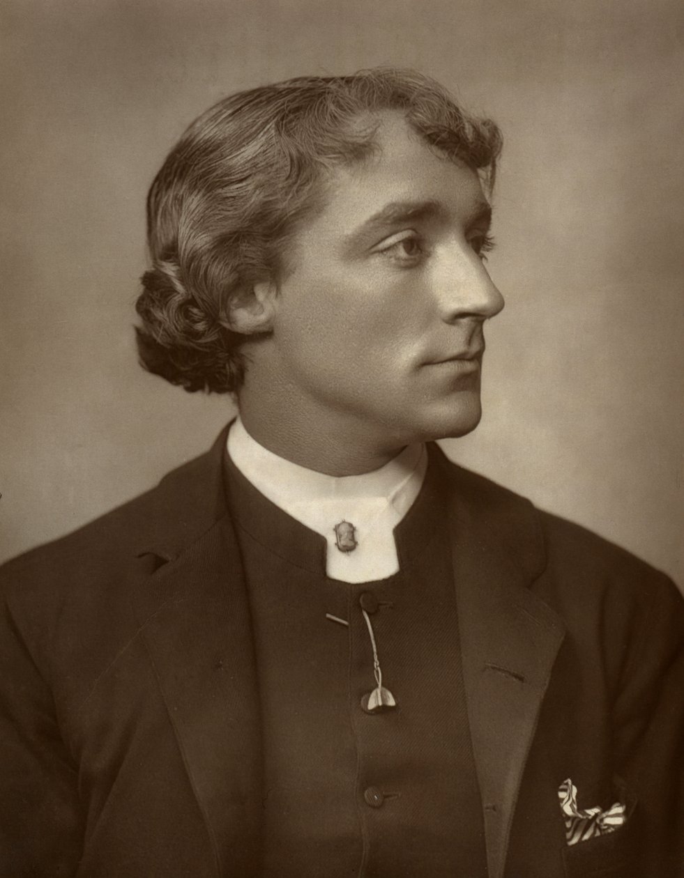 Kyrle Bellow, skådespelare, 1882. av St James