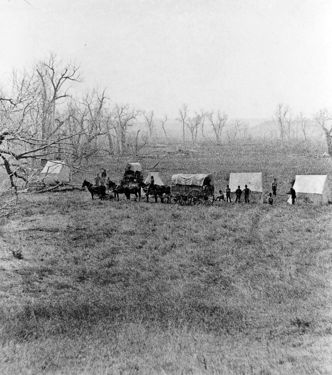 Kapten Sandersons läger vid Ford, Custers slagfält, 1879 av Stanley J. Morrow