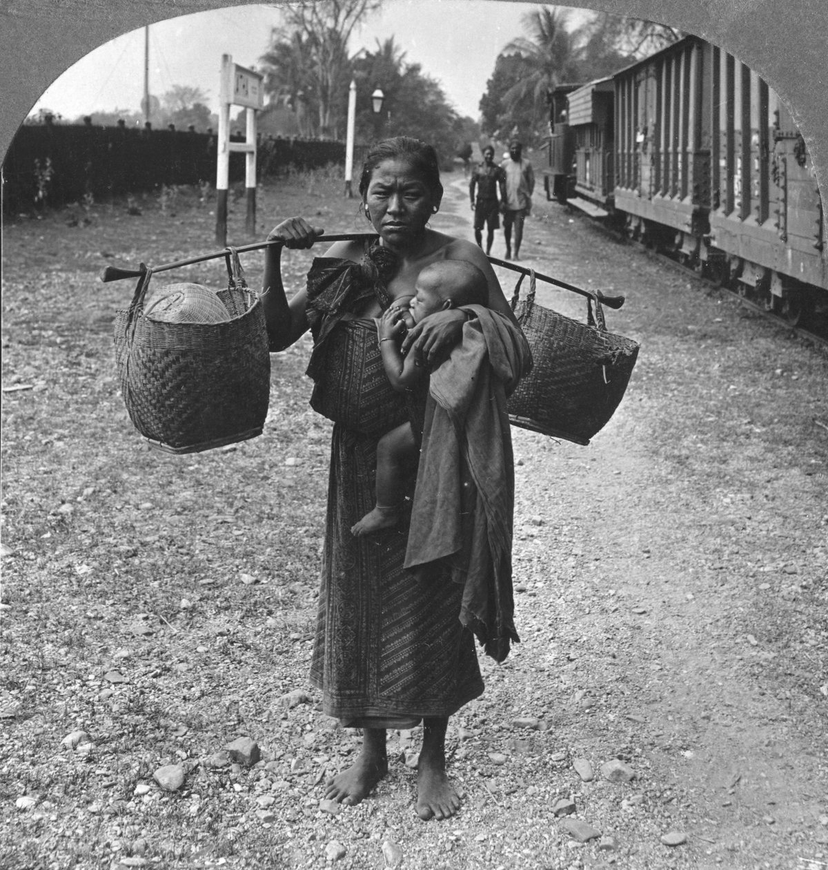 Shan kvinna och barn, Övre Burma, 1908 av Stereo Travel Co
