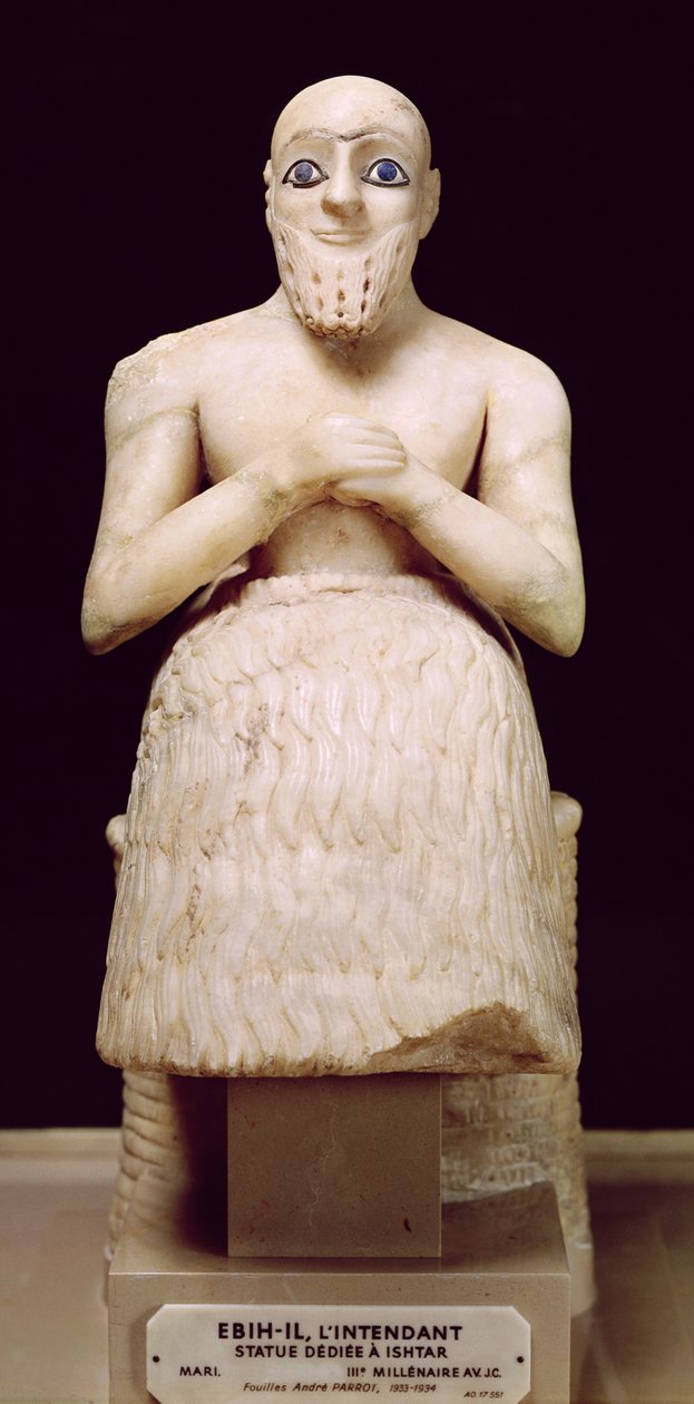Staty av ämbetsmannen Ebih-Il, från Ishtartemplet i Mari, Irak, mellersta Eufrat, tidig dynastisk period, ca 2500 f.Kr. (gips och lapis lazuli) (se även 121796 och 71507) av Sumerian