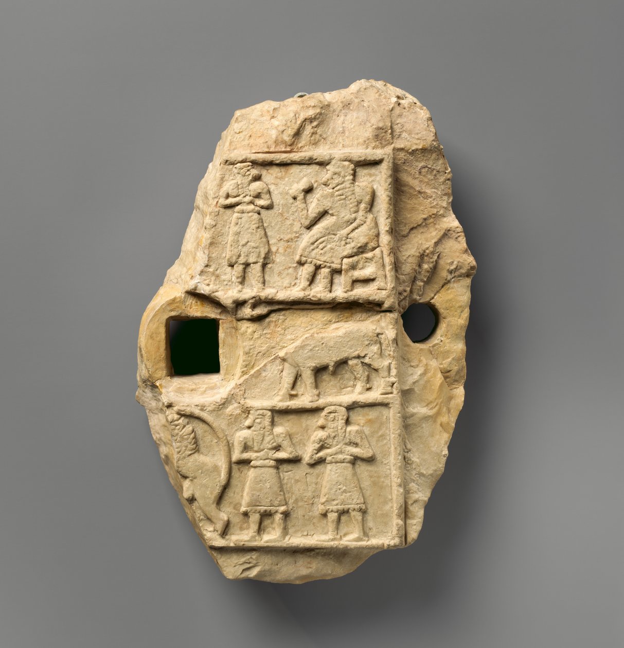 Reliefplakett med en bankettscen, ca 2600–2500 f.Kr. (gipsalbaster) av Sumerian Sumerian