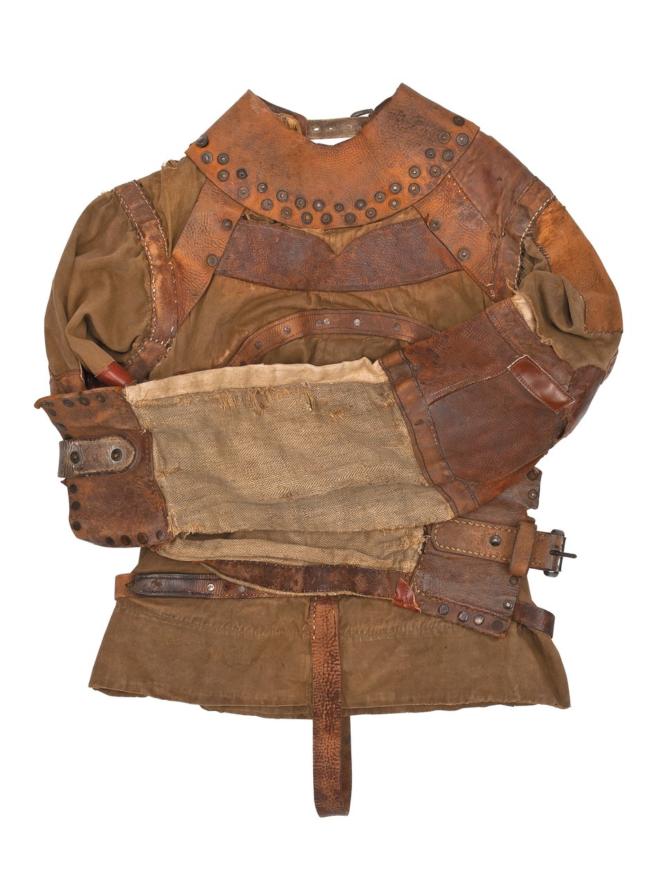 Tvångströja ägd av Harry Houdini, ca 1915 (khaki canvas, läder & metallnitar) av Swanfeldt Tent and Awning Co.