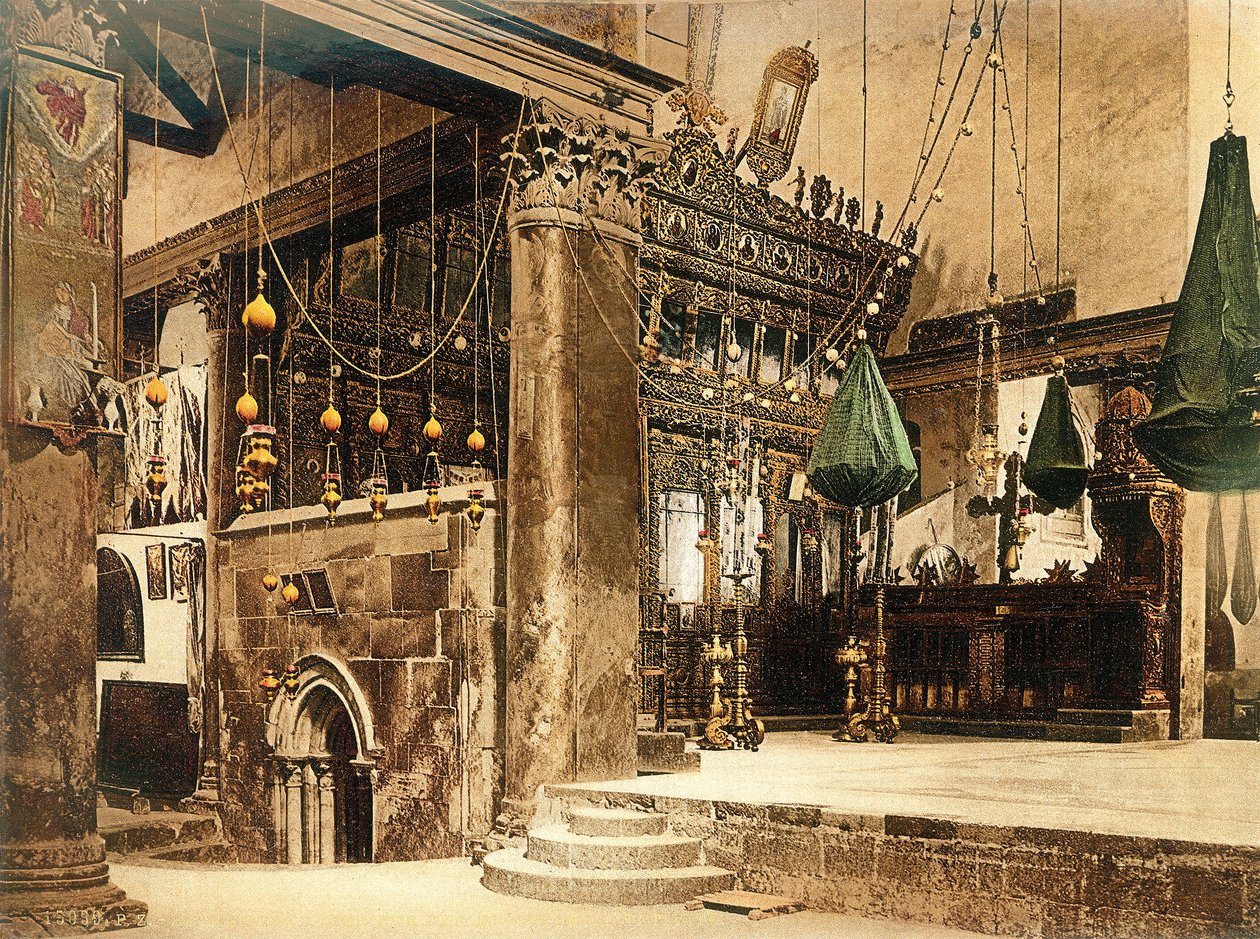 Interiör av Födelsekyrkan, Betlehem, ca 1880-1900 (fotokrom) av Swiss Photographer