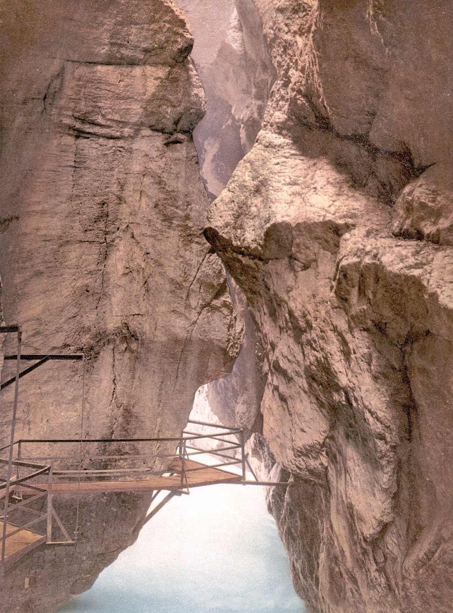 Aare Gorge, nära Meiringen, Schweiz, pub. c.1900 av Swiss Photographer