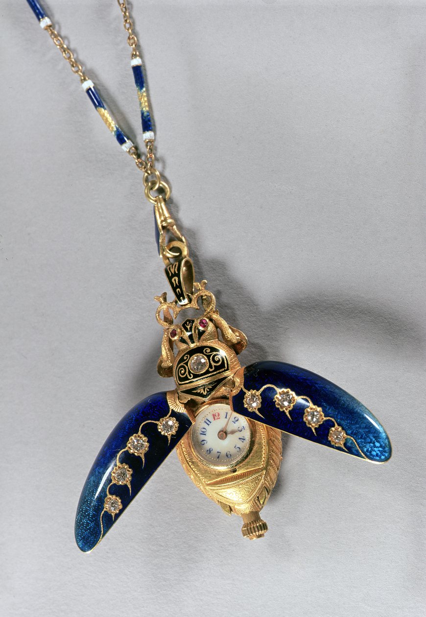 Scarab-formad hängklocka med hunterfodral, Chaux-de-Fonds, 1890-tal (guld, kopparlegeringar, slipade diamanter, rubiner och emalj) av Swiss School