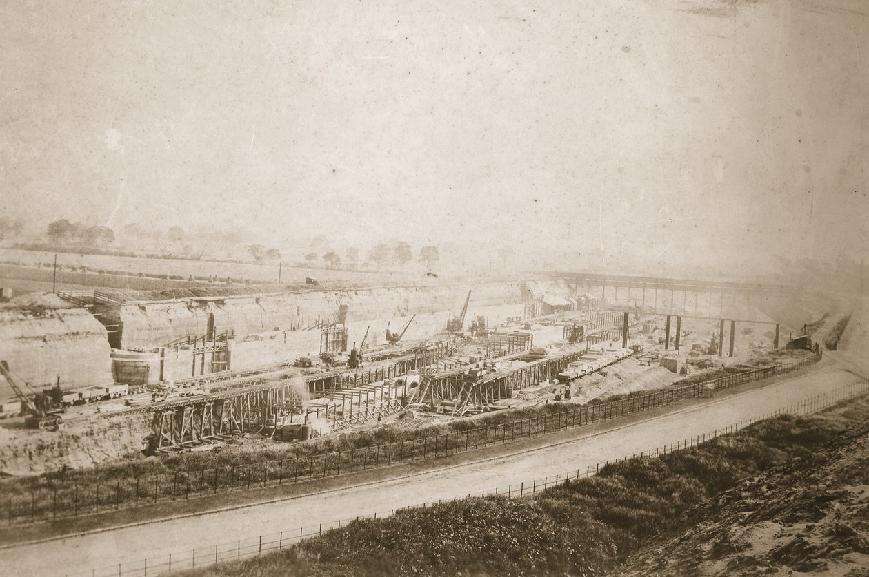 Att göra Latchford-lås, utsikt från Embankment (sepiafoto) av Thomas Birtles