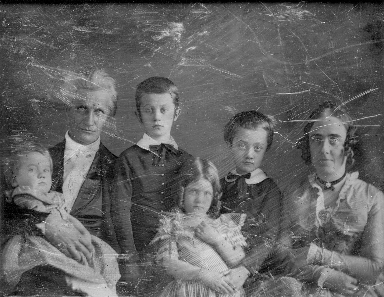 Portrait of Reverend Artemus and family.  av Thomas M. Easterly