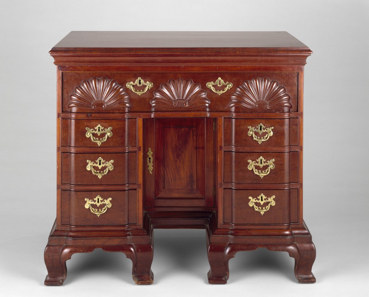 Bureau Table, c. 1773-1783 (mahogny, östlig vit tall, kastanj, mjuk lönn och gul poppel) av Thomas (attr.to) Spencer
