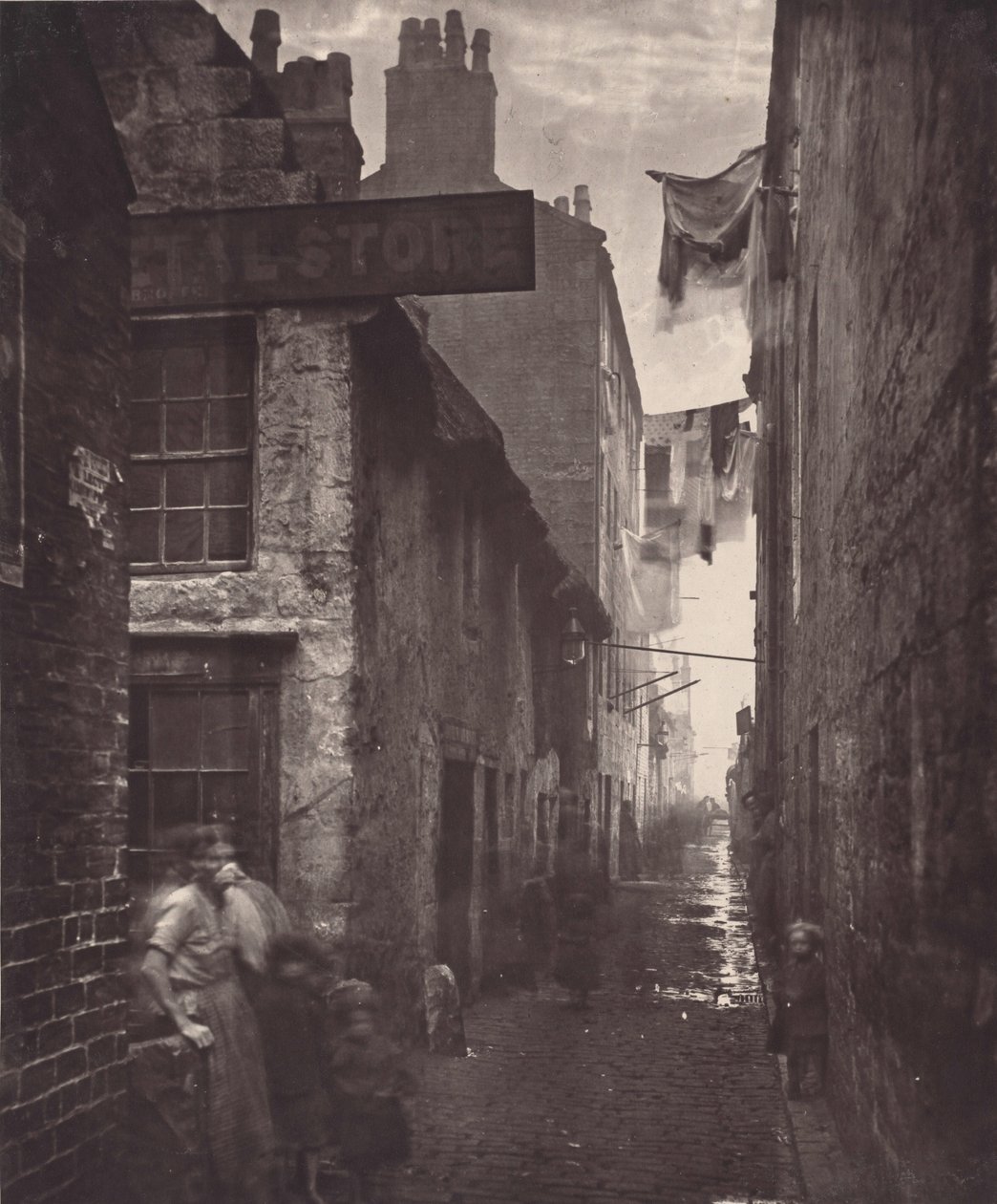 Old Vennel, Off High Street,1868-1871 (foto) av Thomas Annan