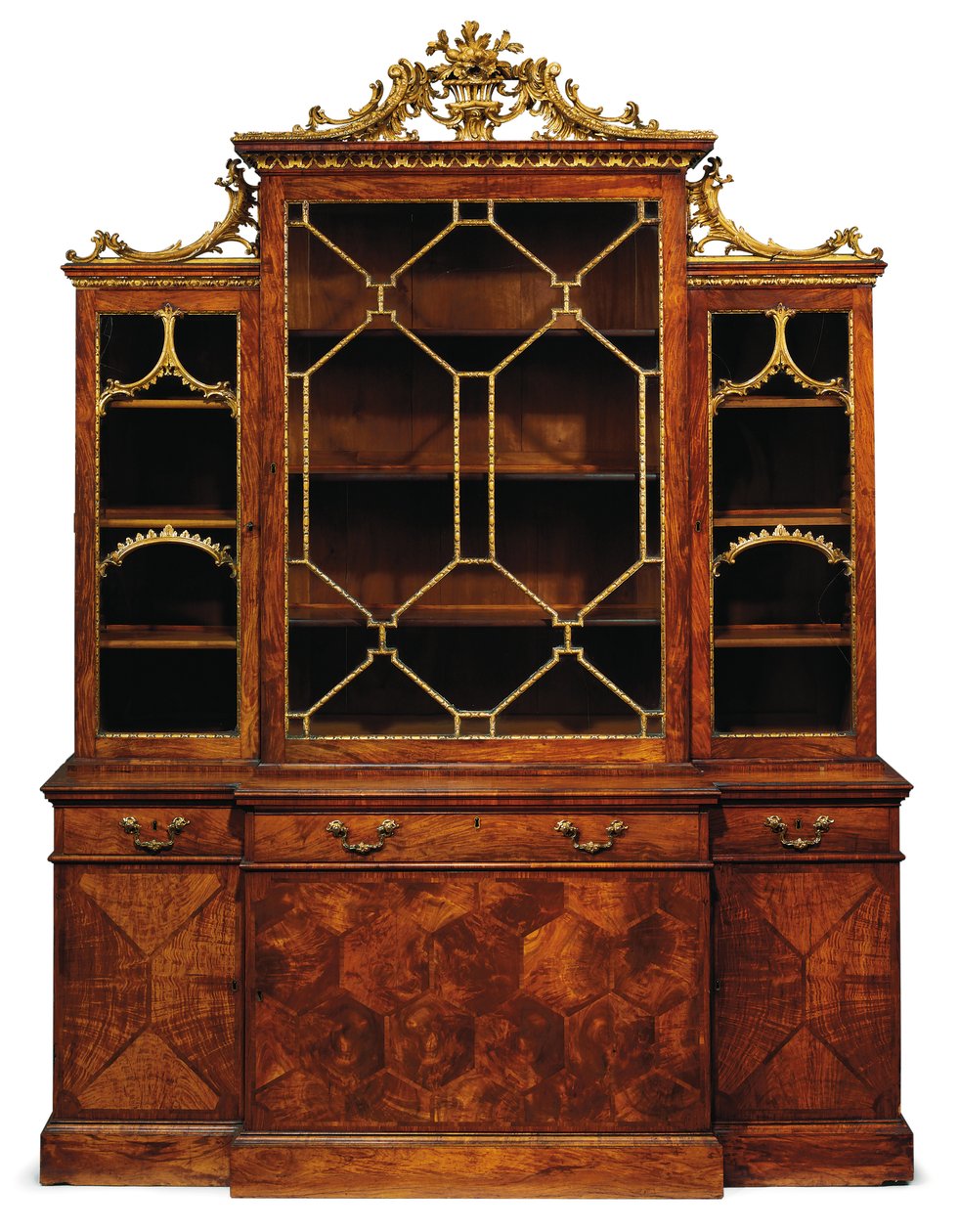 George II öppningsbokhylla av Thomas Chippendale