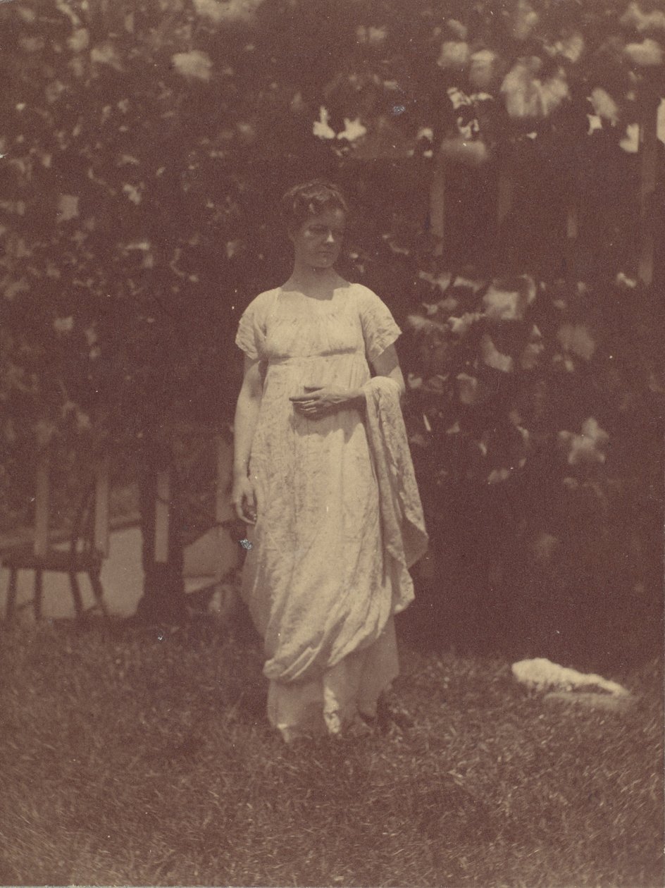 [Fru. Louis Kentin i Empire Dress], 1880-tal, 1880-tal. av Thomas Eakins