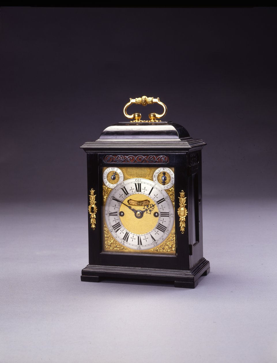 William och Mary slående klocka i miniatyr, nr. 226, c.1690-95 (ebenholts och metall) av Thomas Tompion