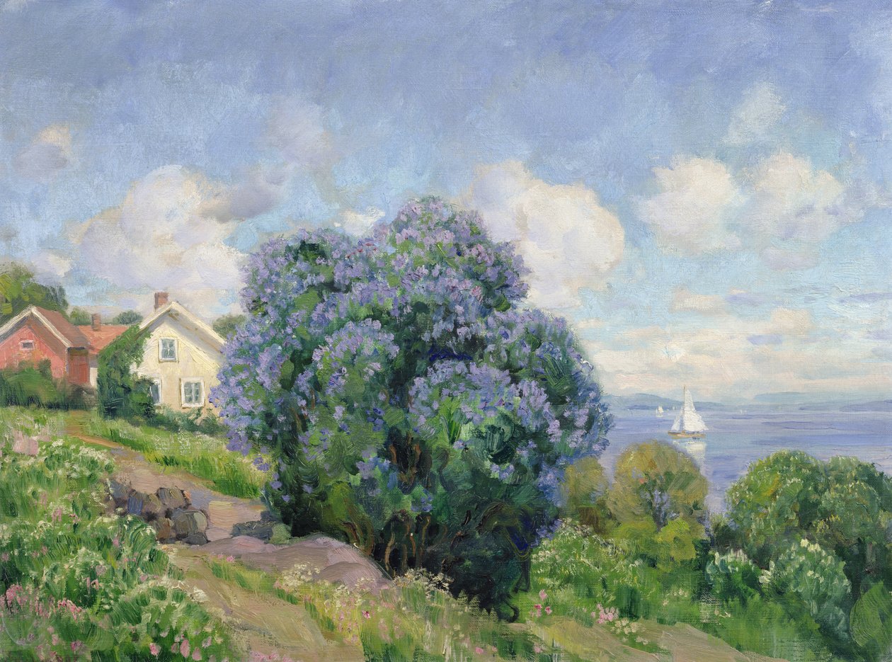 Sommarlandskap med syrenbuske, hus och segelbåt (olja på duk) av Thorolf Holmboe