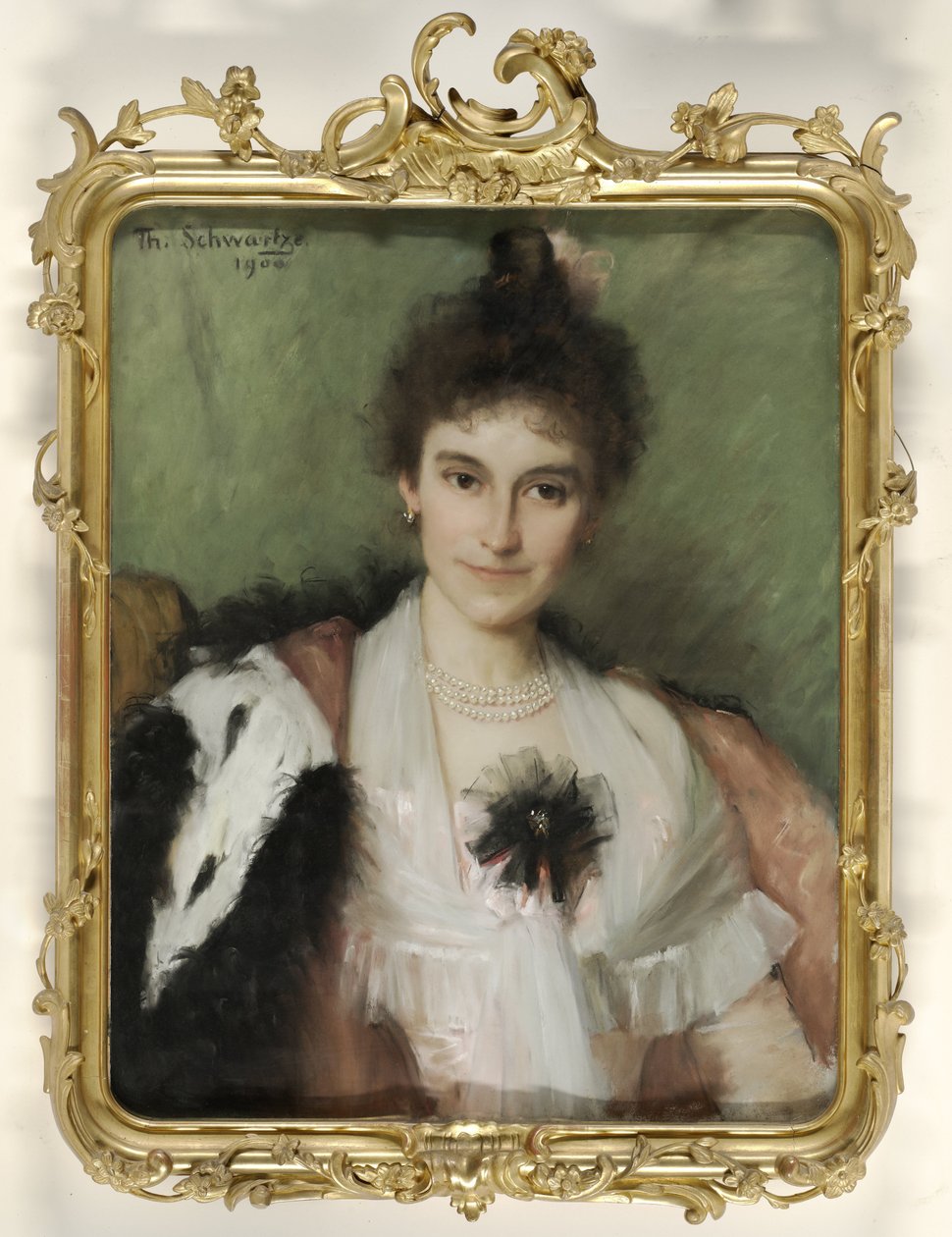 Amelia Eliza van Leeuwen (1862-1923). Hustru till Christiaan Bernard Tilanus, kirurg och ortoped i Amsterdam av Thérèse Schwartze (signed by artist)