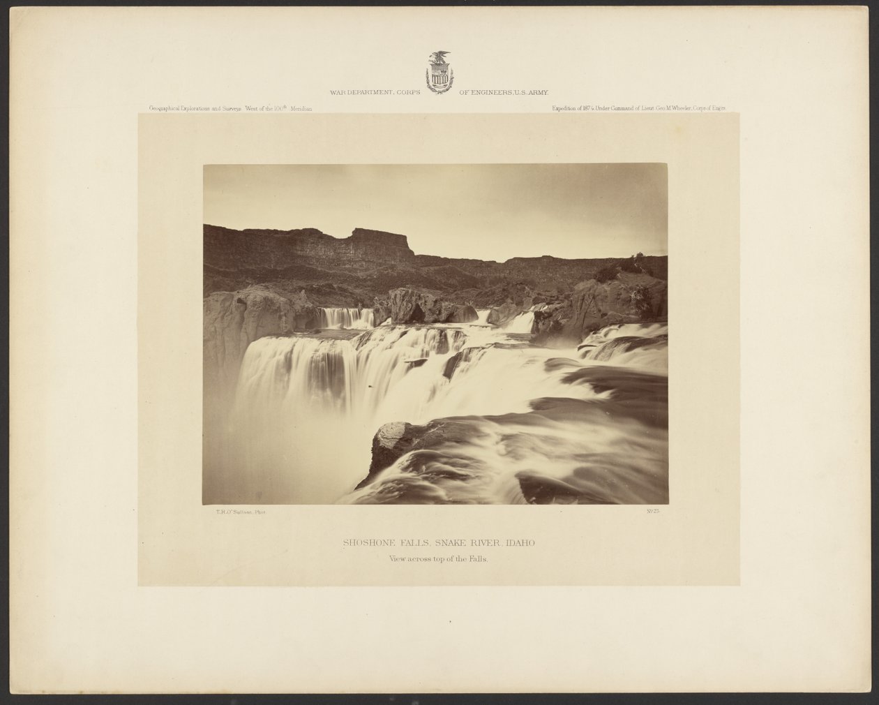 Shoshone Falls, Snake River, Idaho, utsikt över toppen av fallen av Timothy H. OSullivan