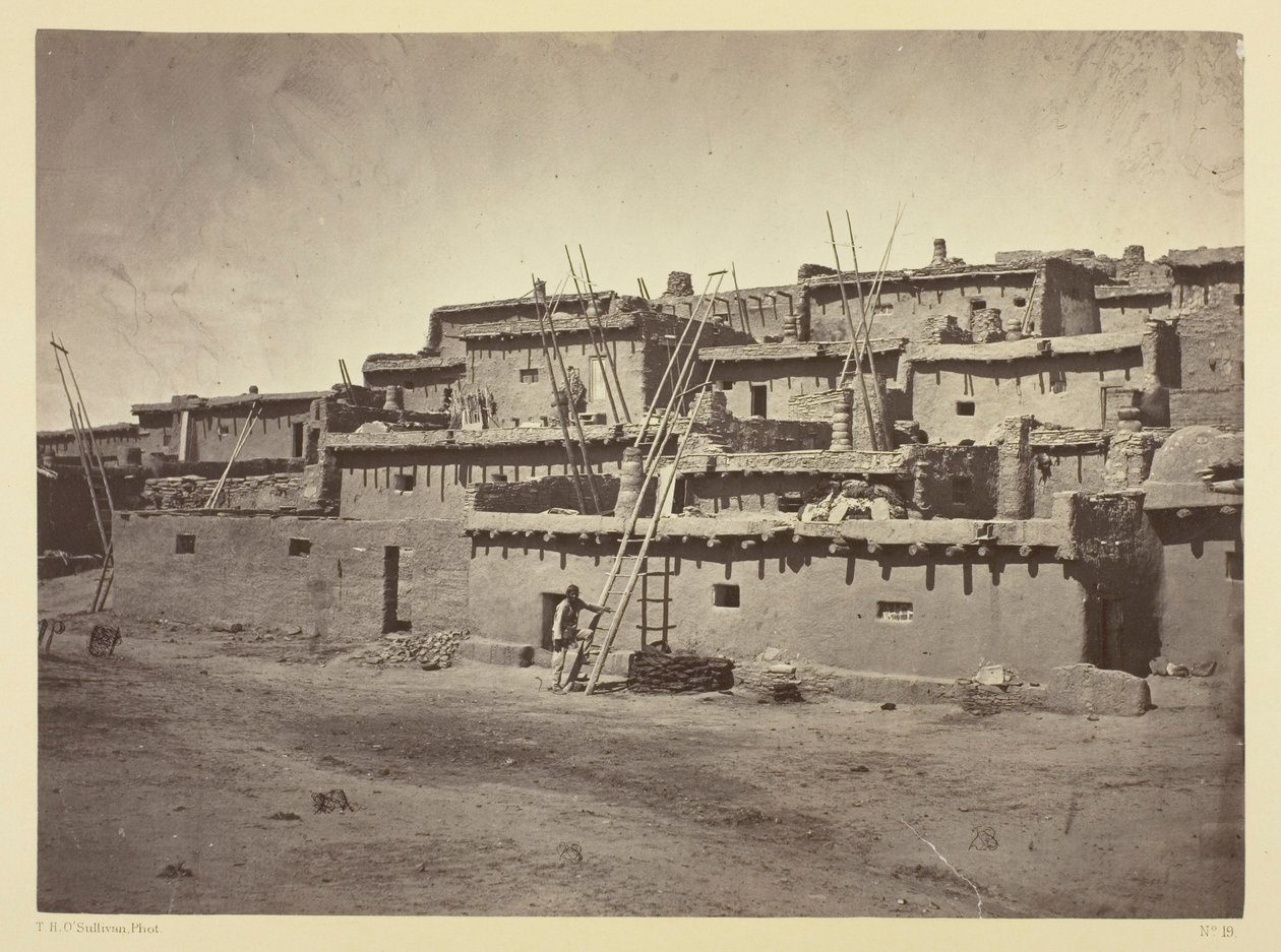 Del av södra sidan av Zuni-pueblon, New Mexico av Timothy O