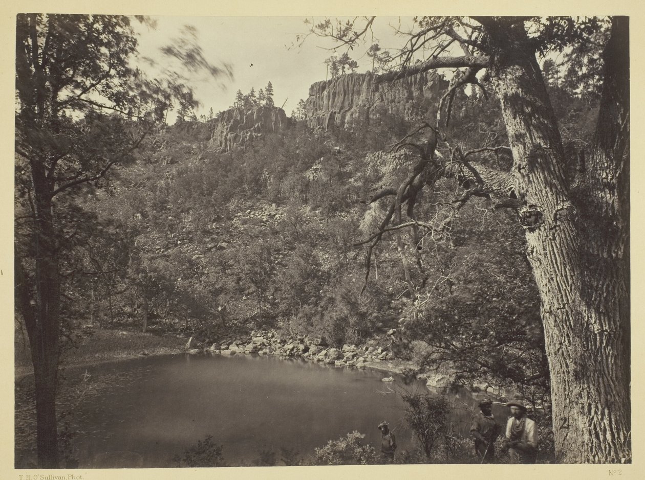 Utsikt över Apache Lake, Sierra Blanca Range, Arizona av Timothy O
