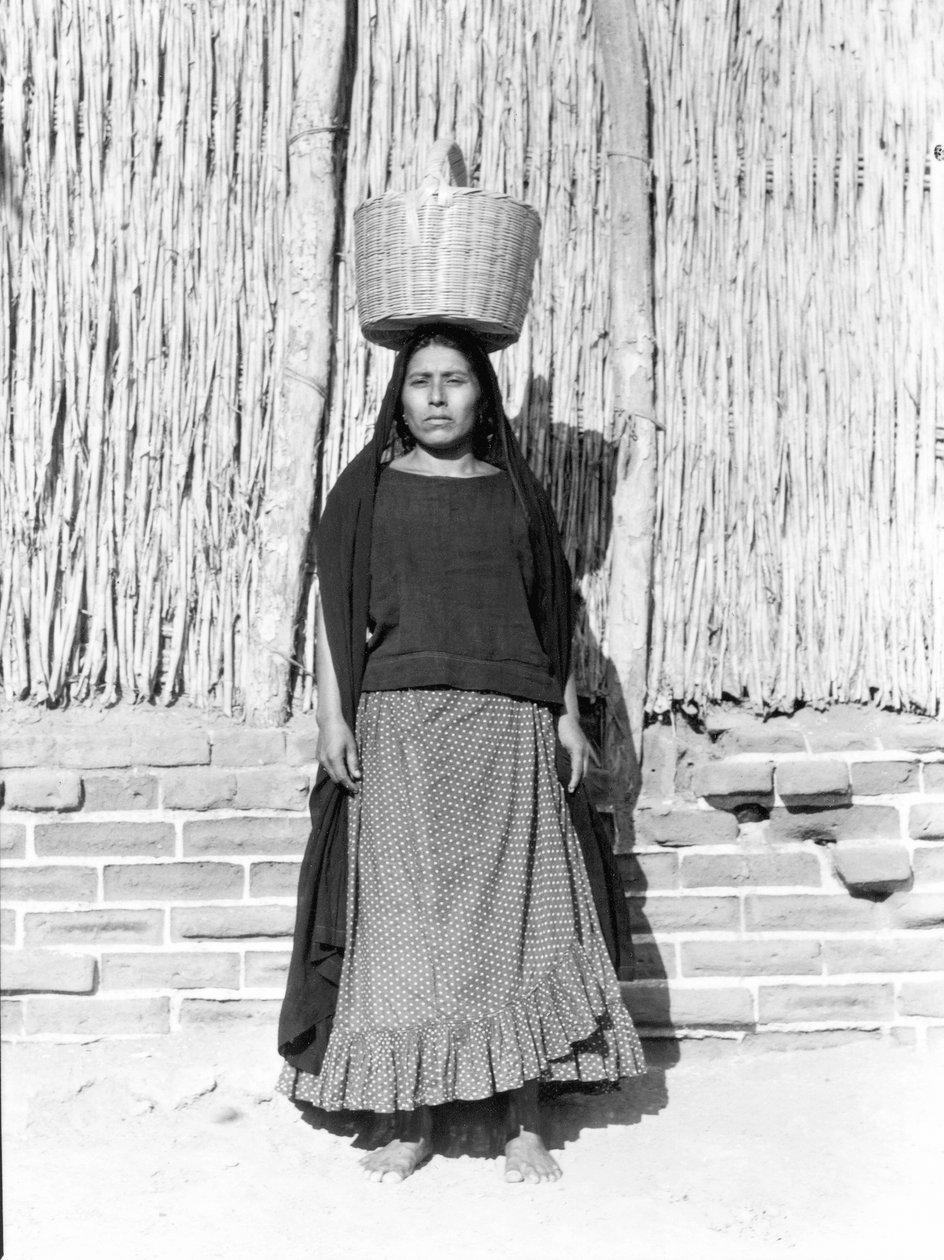 Kvinna i Juchitan, Mexiko, 1929 av Tina Modotti