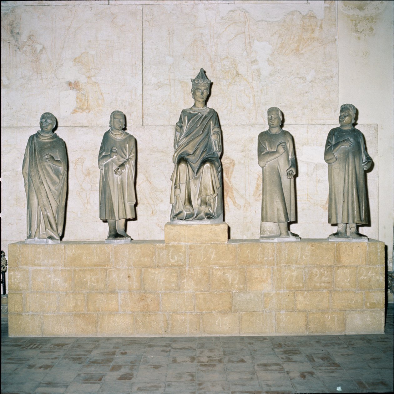 Staty av Henrik VII (12745-1313), helig romersk kejsare, med hans rådgivare 1315 (marmor) av Tino di Camaino