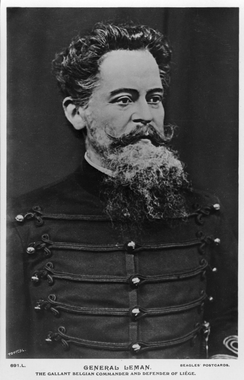 General Leman, den tappere belgiske befälhavaren och försvararen av Liège, c1914-c1918 av Topical Press Agency