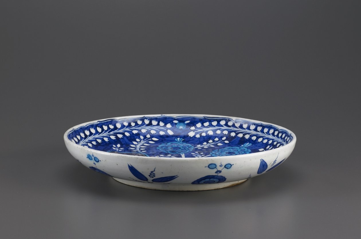 Maträtt, Iznik, ottomansk dynasti, 1530-talet (keramik) av Turkish School