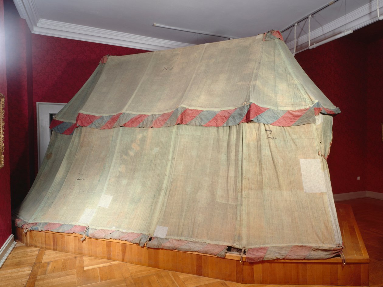 Exteriörvy av ett turkiskt tält (textil) (se även 312159) av Turkish School