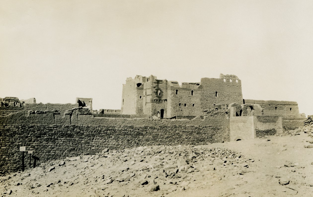 S:t Simeons kloster, sett utifrån från öster, Aswan, Egypten, fotografi av Ugo Monneret de Villard av Ugo Monneret de Villard
