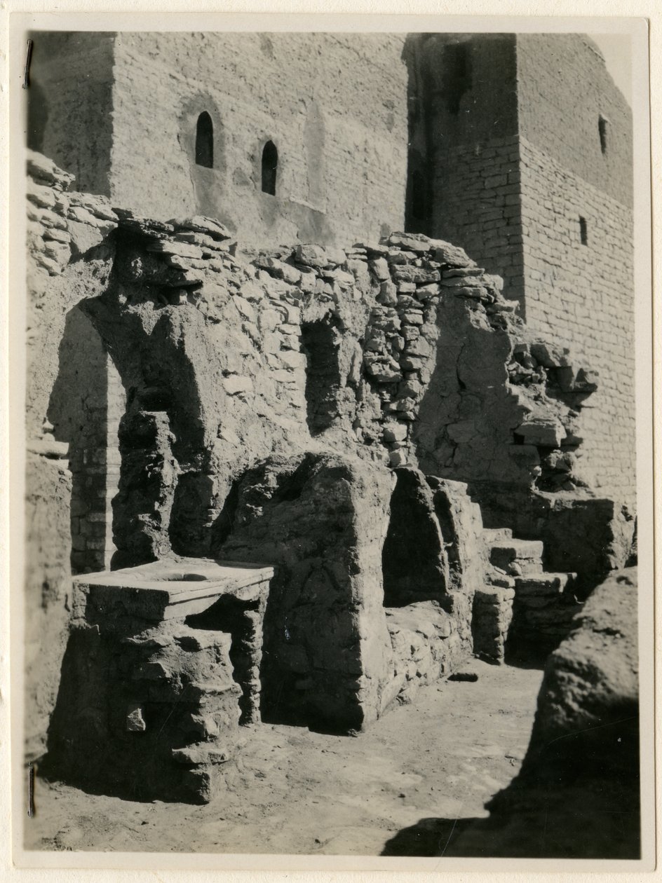 Ruinerna av en saltfabrik, S:t Simeons kloster, Aswan, Egypten, foto: Ugo Monneret de Villard av Ugo Monneret de Villard