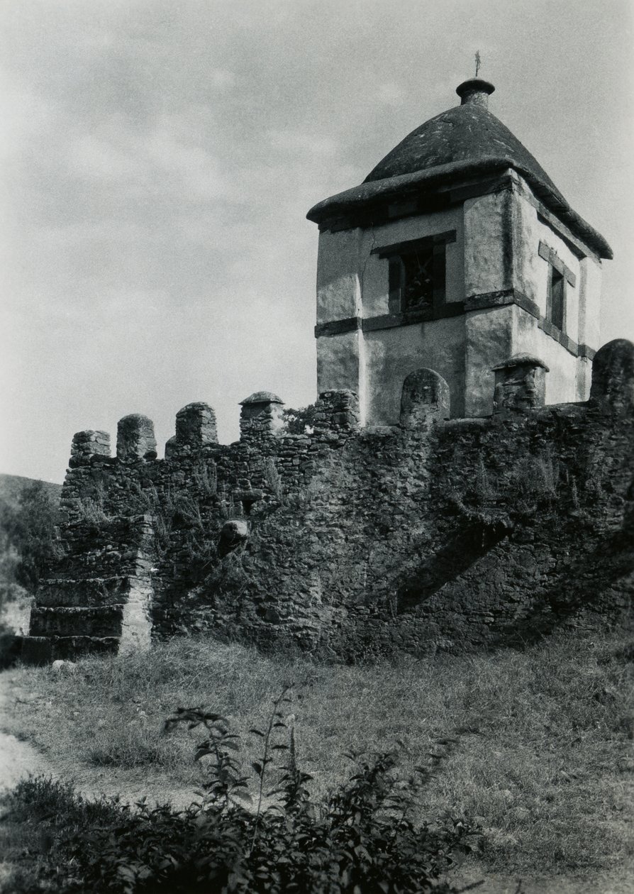 Sidotornet på kyrkan Our Lady Mary of Zion, Axum, Etiopien, fotografi av Ugo Monneret de Villard av Ugo Monneret de Villard