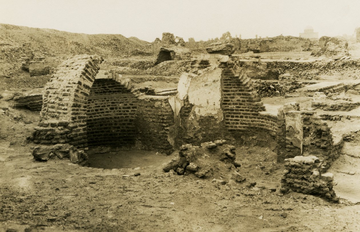 Trilobed-byggnad, al-Fustat, Egypten, fotografi av Ugo Monneret de Villard av Ugo Monneret de Villard