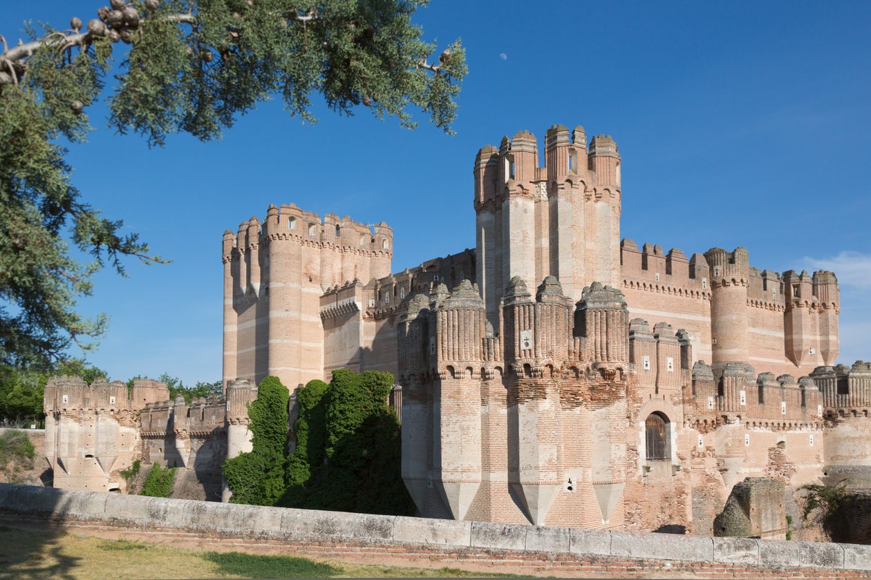 Coca, Segoviaprovinsen, Spanien. Castillo de Coca. Coca slott. Viktigt exempel på Mudéjar militär arkitektur. av Unbekannt Unbekannt