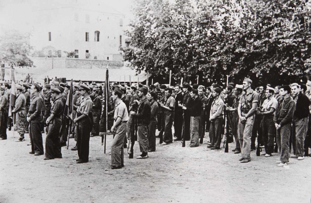 Loyalist International Brigade Disbands, Tortosa av Unbekannt Unbekannt