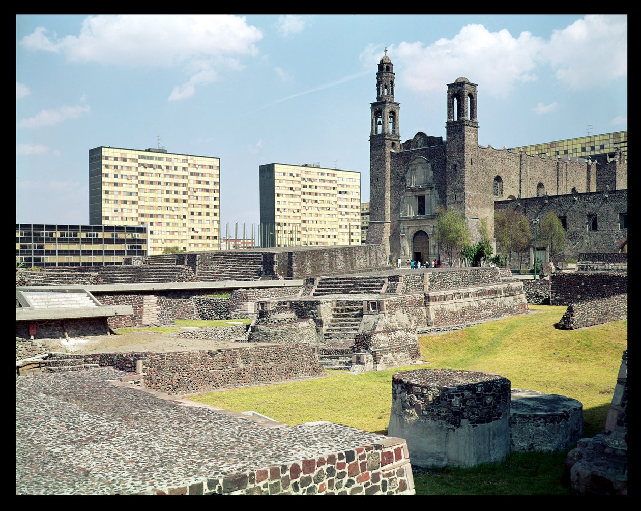 Plaza de las Tres Culturas, 1300- och 1900-talet av Unbekannt Unbekannt