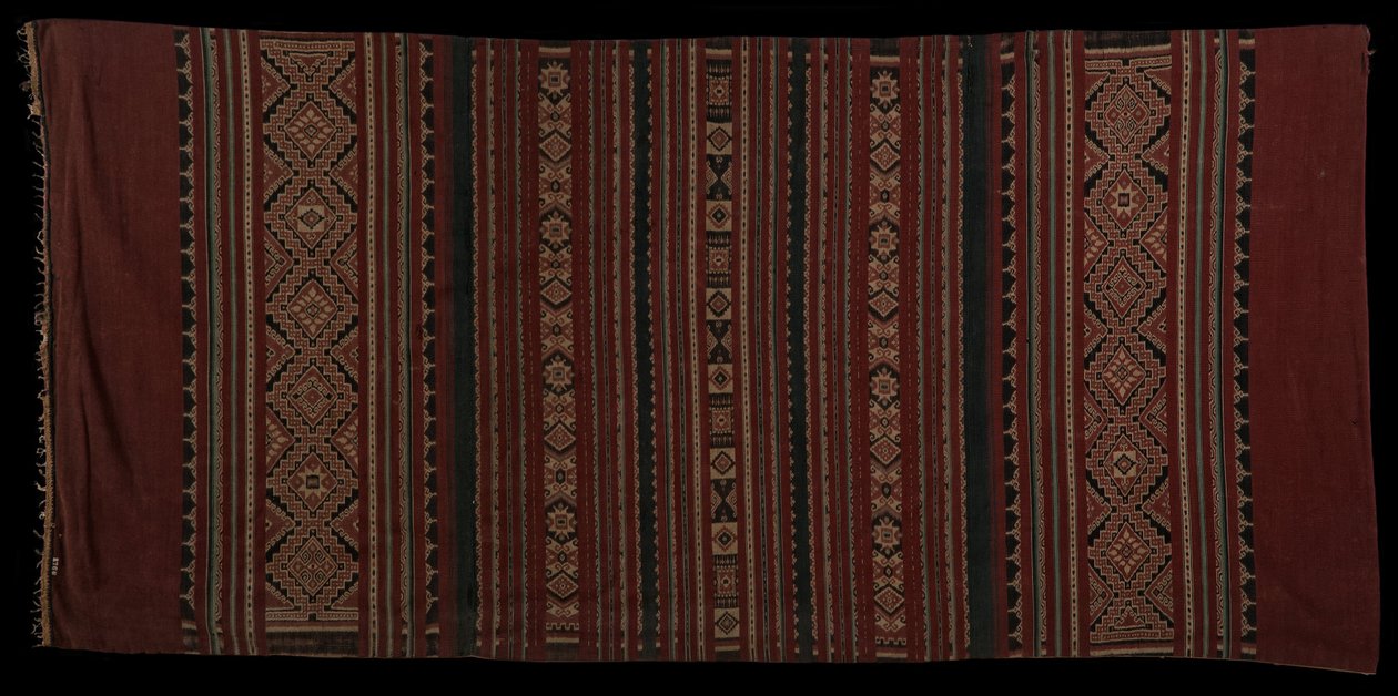 En bentenan sarong, vävd av Minahasa -folket någon gång runt 1700 -talet. av Unbekannt