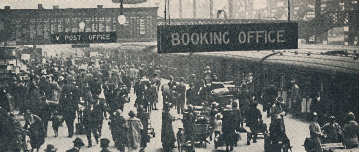En semesterscen på Liverpool Street Station, 1926 av Unbekannt