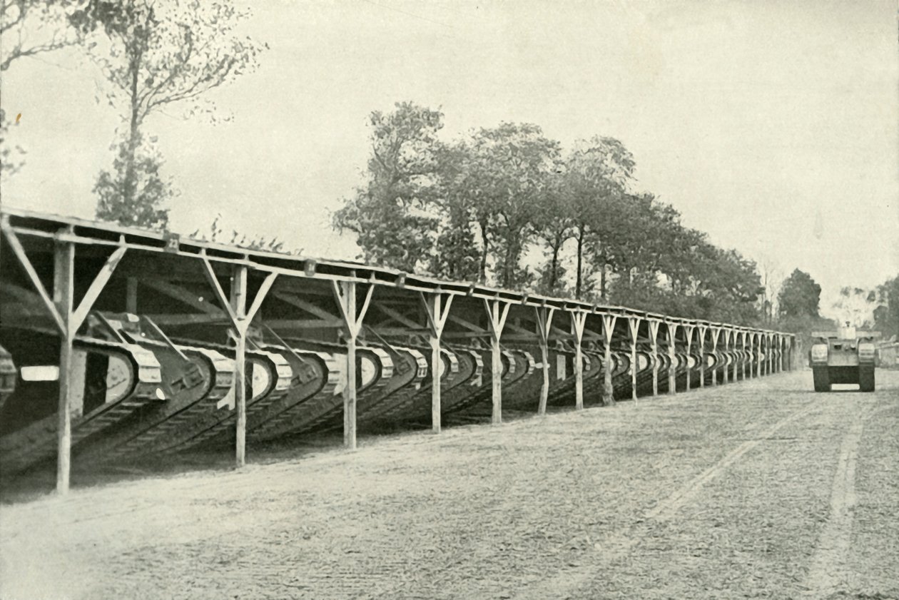 A Park of British Tanks strax bakom frontlinjen, 1919. av Unbekannt
