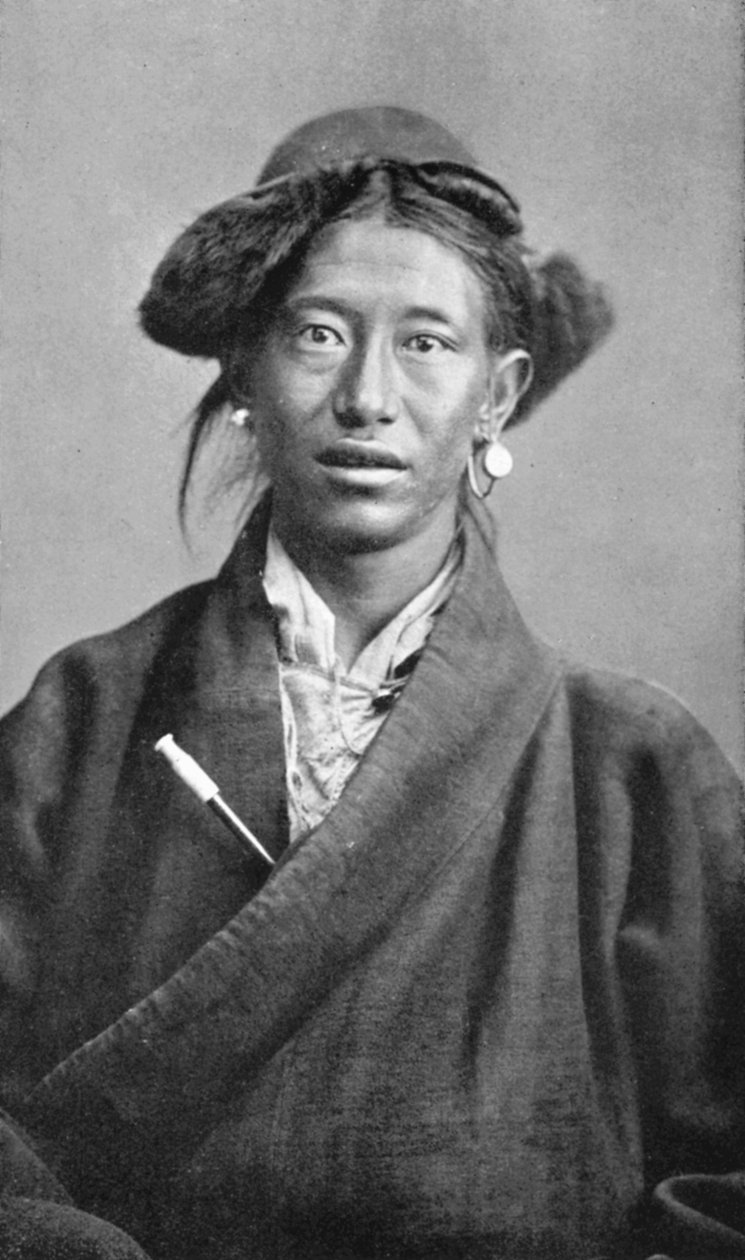 En tibetansk kvinna, c1910 av Unbekannt