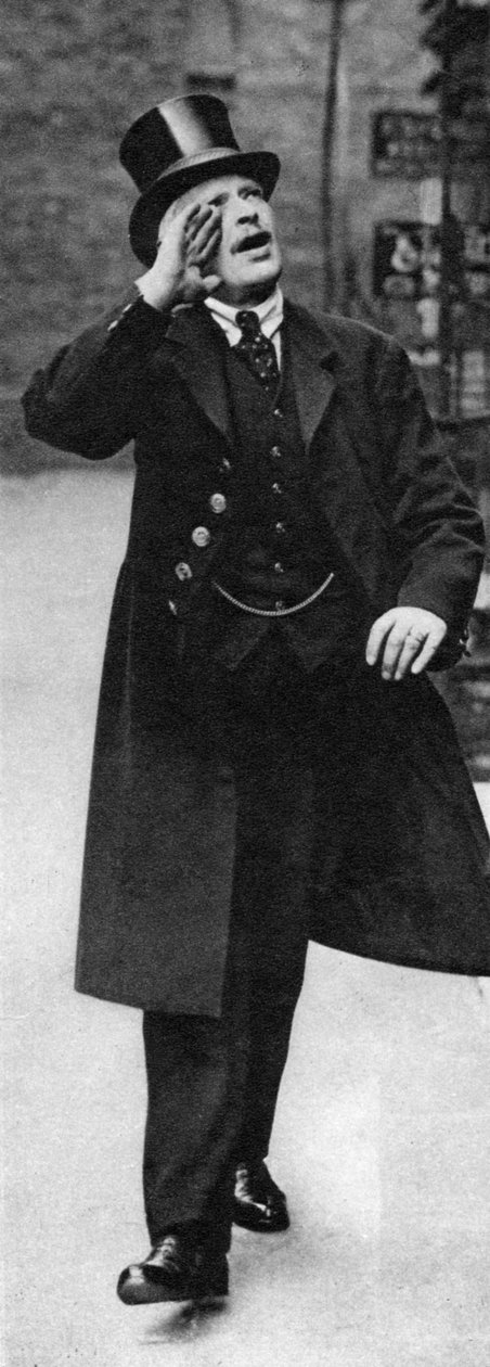 En pärla som ringer timmarna, Ely Place, London, 1926-1927 av Unbekannt