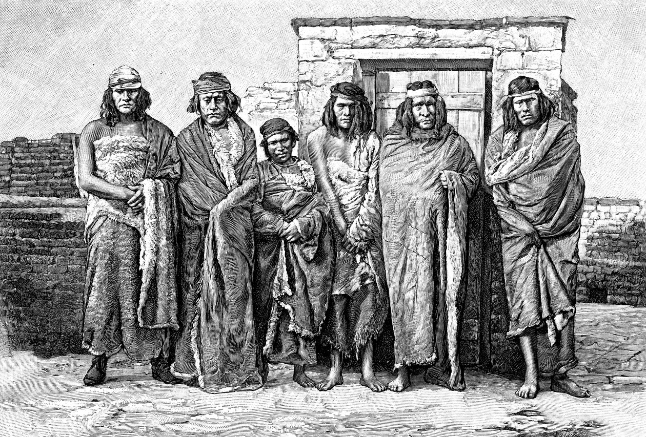 En grupp patagonier, Argentina, 1895 av Unbekannt
