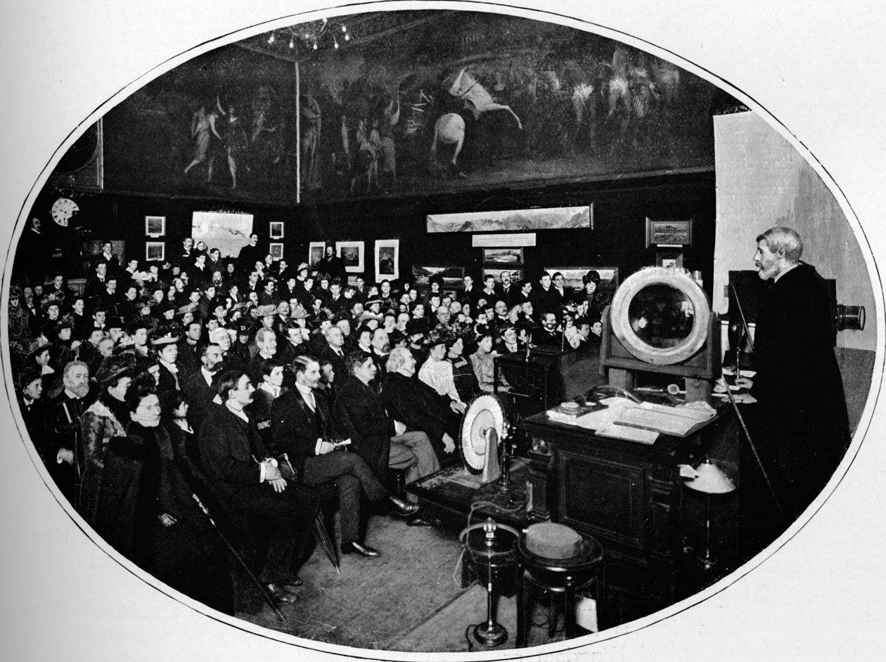 En föreläsning vid Royal Society of Arts, London, c1903 1903 av Unbekannt