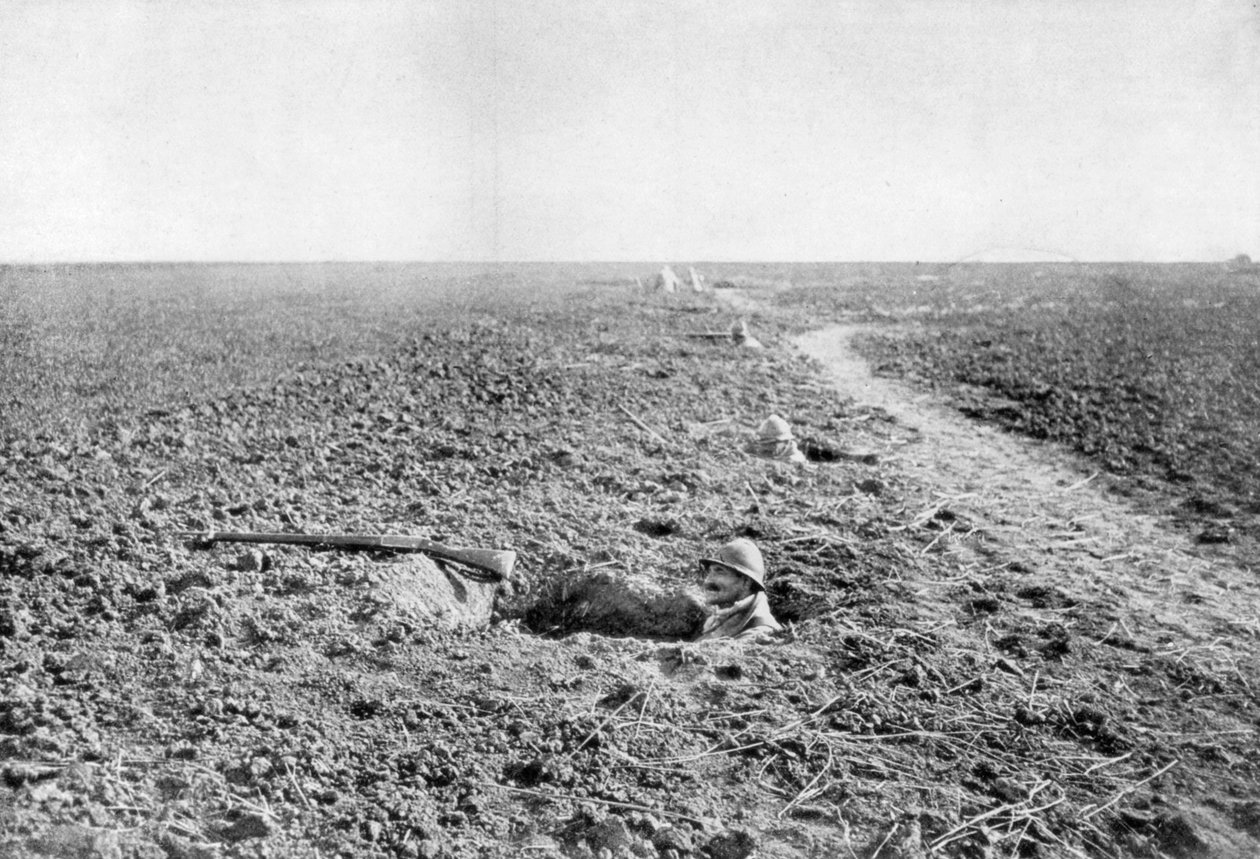 En rad franska infanterister, 1918 av Unbekannt