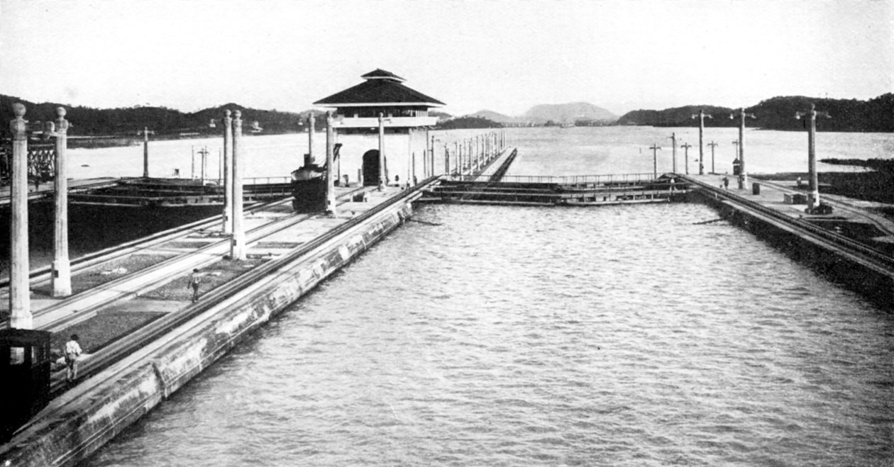 En sluss på Panamakanalen, Panama, 1926 av Unbekannt