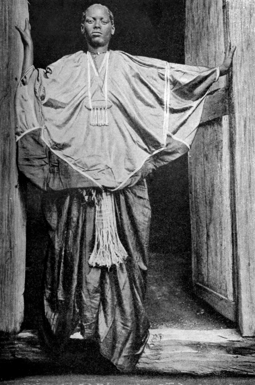 En kvinna från Harar i festivaldräkt, Etiopien, 1922 av Unbekannt