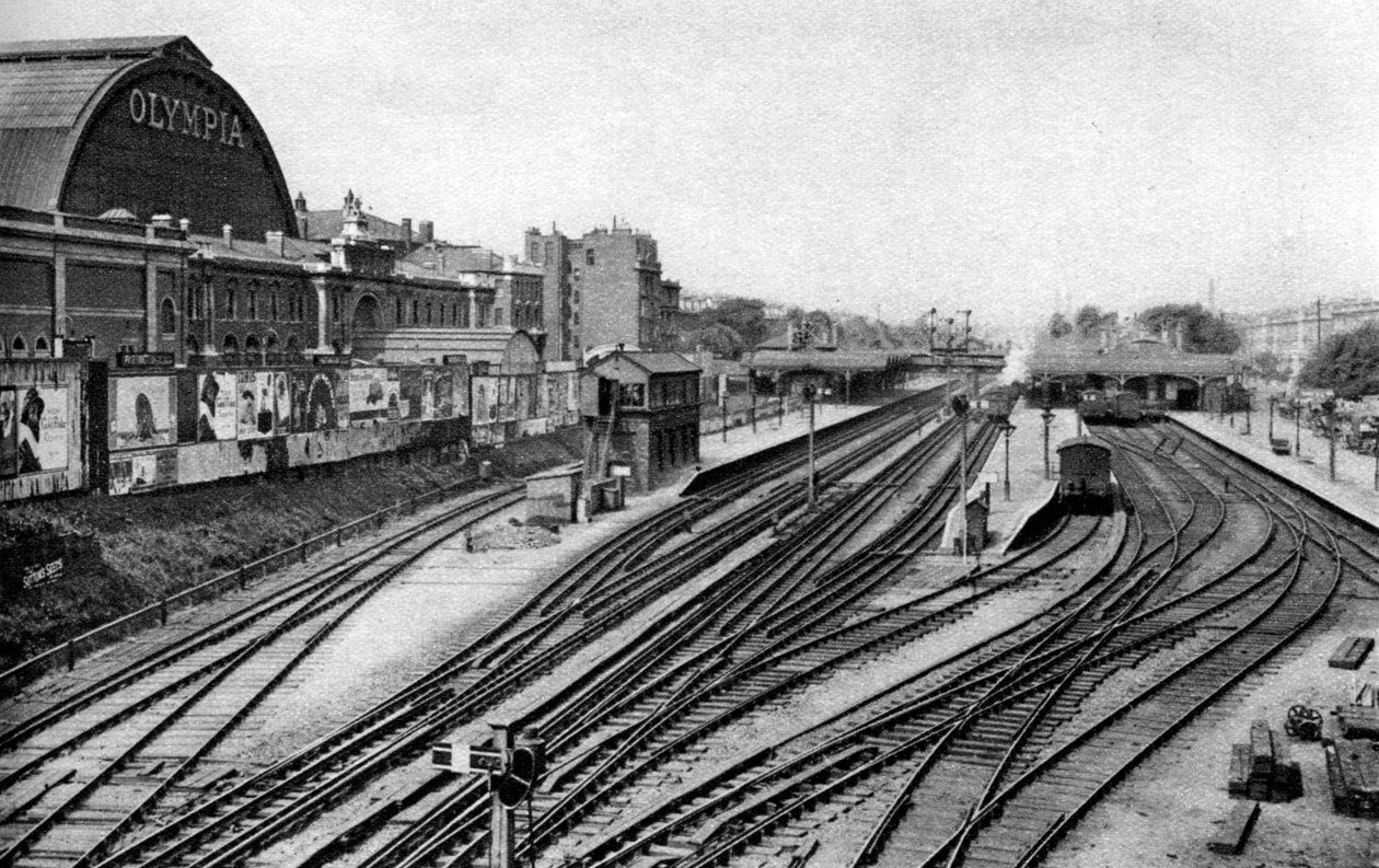 Addison Road järnvägsstation, London, 1926-1927 av Unbekannt